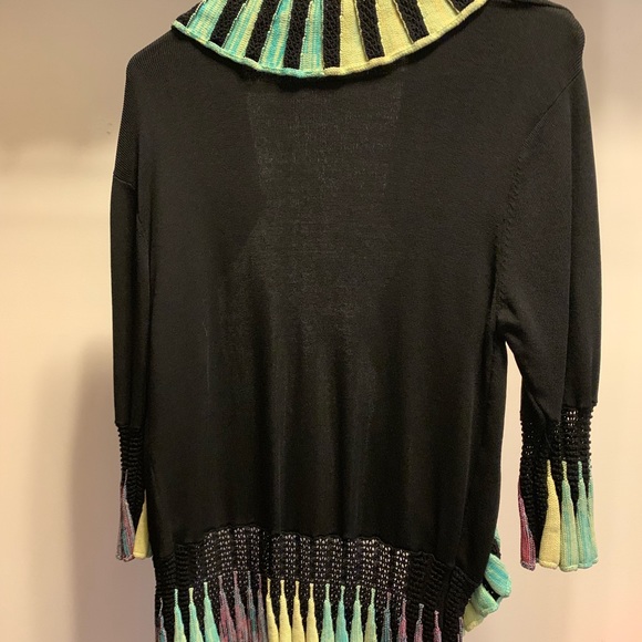 Sweater - Picture 2 of 5